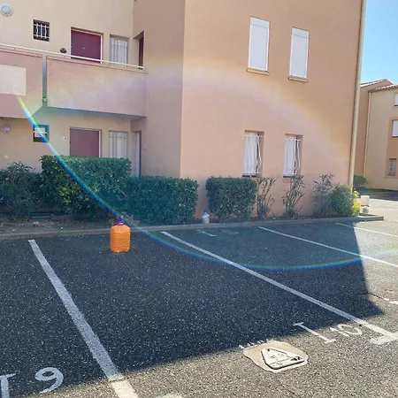 Les Vagues Du Sud Gruissan